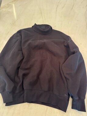 Aritzia TNA Cozy Boyfriend Mock Neck Sweatshirt